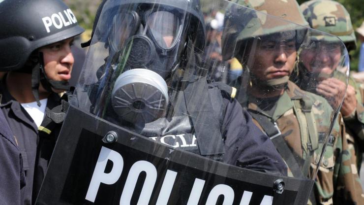Honduras polisi hükümet emirlerine uymayacağını açıkladı