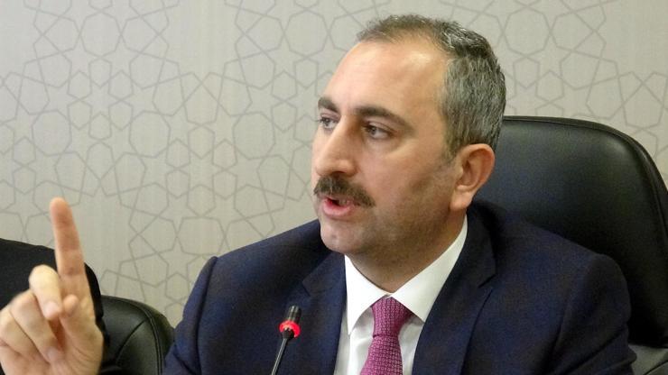 Adalet Bakanı Gül: Kılıçdaroğlu siyasetin Fuat Avnisi