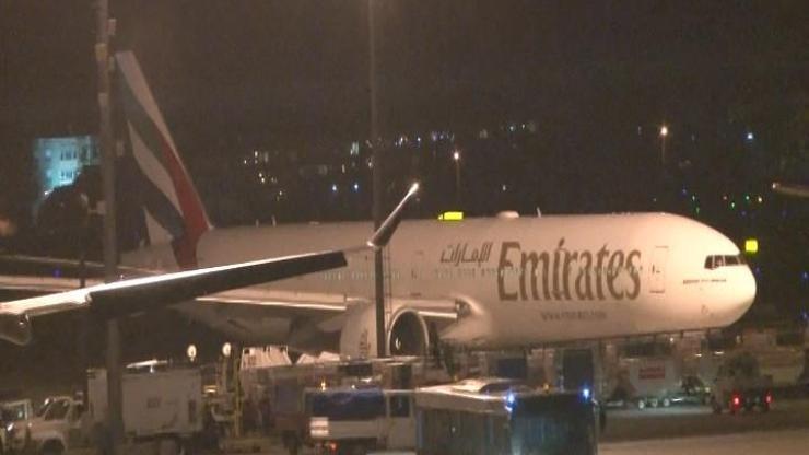 Emirates Havayollarının uçağı İstanbula acil iniş yaptı
