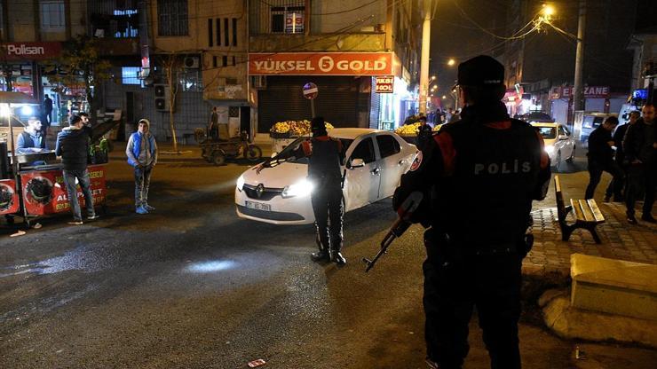 Diyarbakırda 900 polisle asayiş uygulaması: Gözaltılar var