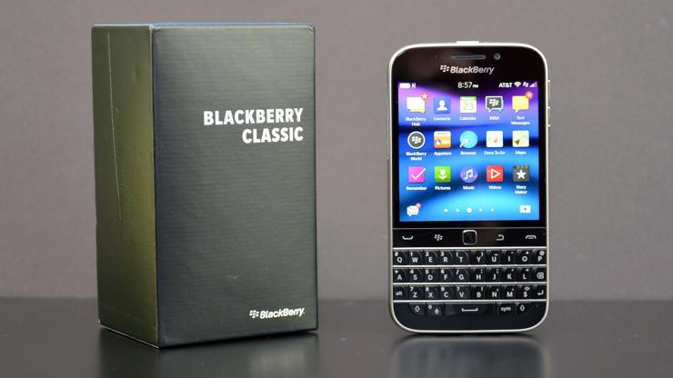 Klasik BlackBerry tarzında Nokia