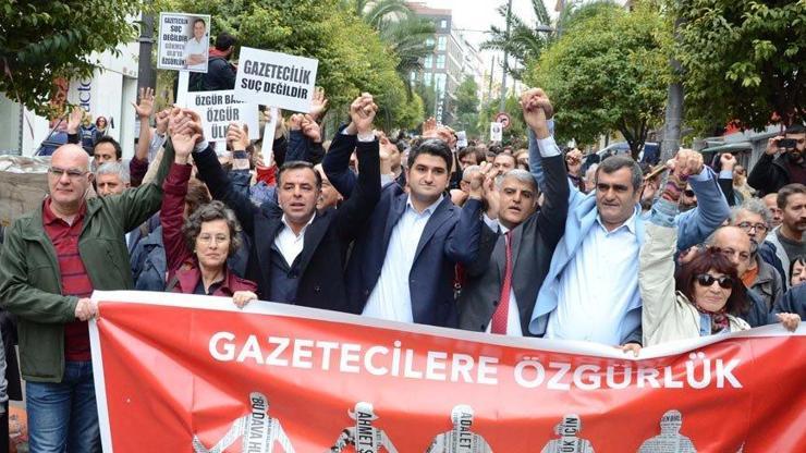 2017de Türkiye: 42 gazeteci hapiste