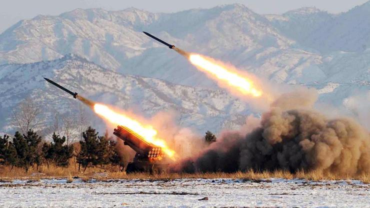Kuzey Kore hakkında korkutan iddia: Şimdi de şarbon yüklü füze deniyorlar