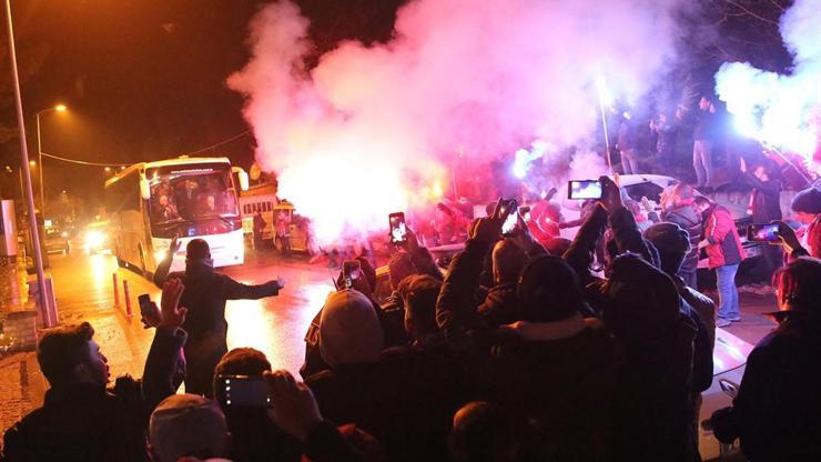 Trabzonspor Karabükte coşkuyla karşılandı