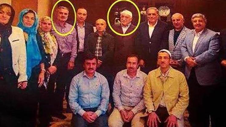Fetullah Gülenle fotoğraf çektiren eski vekil genel müdür atandı