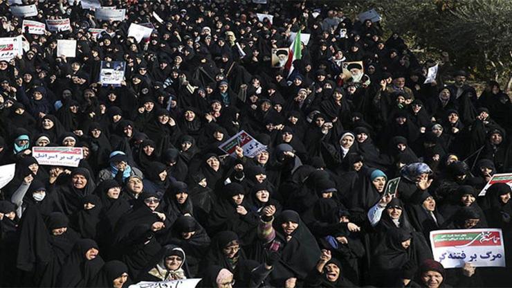 Son dakika... İrandaki protestolarda 18 kişi hayatını kaybetti