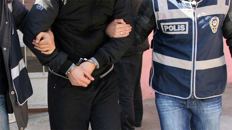 İzmir merkezli 4 ilde askerlere FETÖ operasyonu: 16 gözaltı