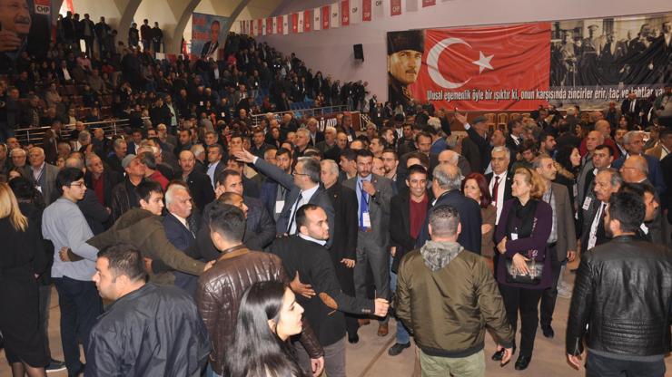 CHPnin gergin geçen Aydın İl Kongresinde başkan belli oldu