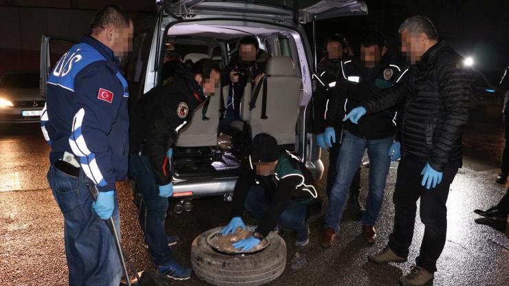 Minibüste 111 kilo eroin ele geçirildi