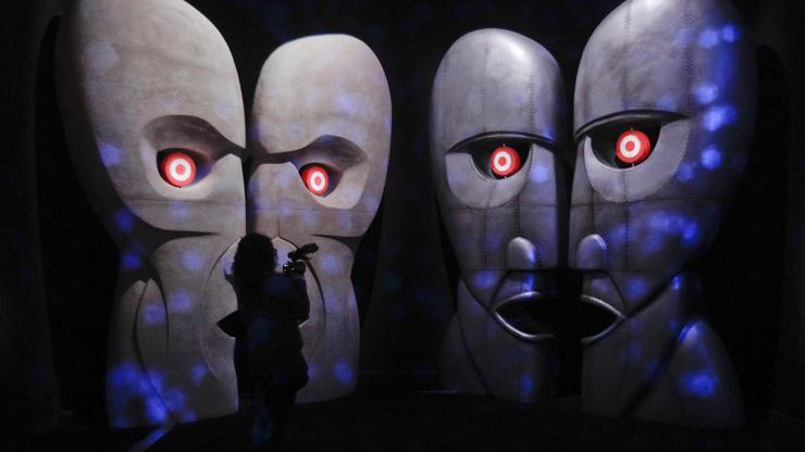 50. yılını kutlayan Pink Floydun Romada sergisi açıldı