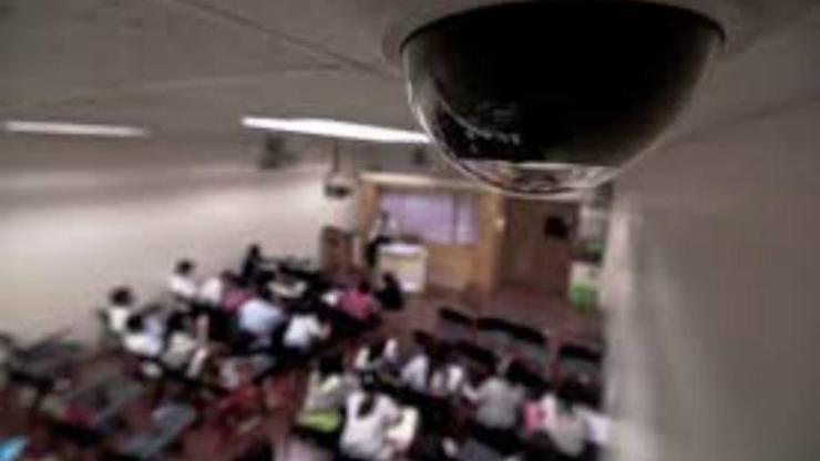 Hindistanda sınıflara güvenlik kamerası zorunluluğu getiriliyor