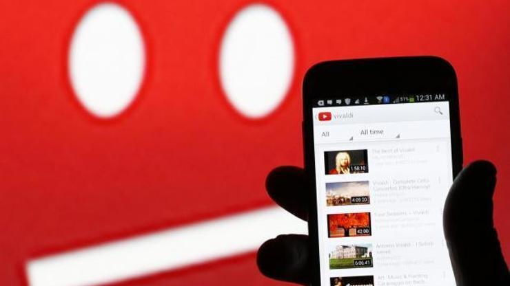 YouTube en az 1000 abone talep edecek