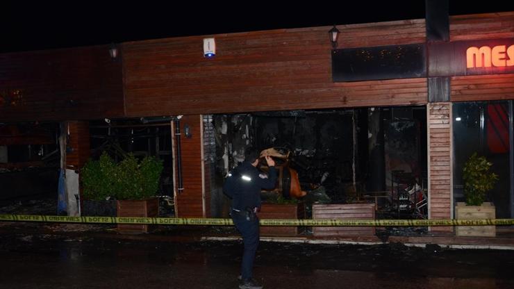 Beykozdaki ünlü et restoranı yandı