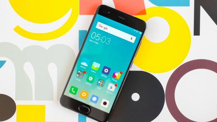 Xiaomi Mi 7, selefi modellere göre daha pahalı olacak