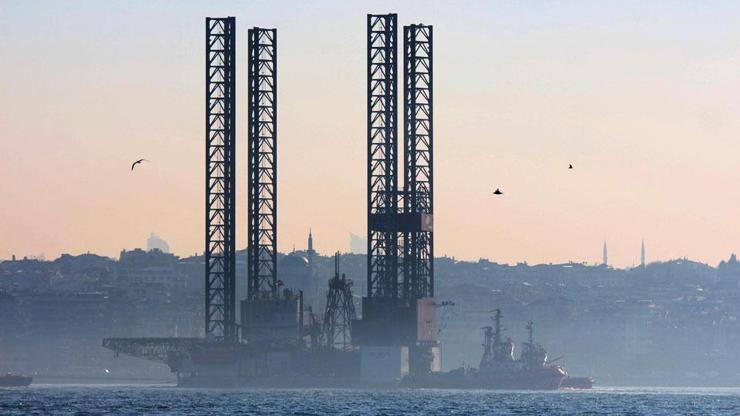Dev platform İstanbul Boğazını geçemedi