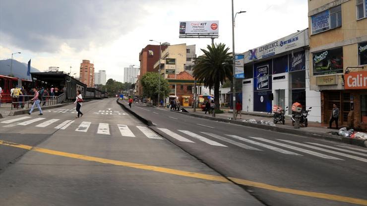 Kolombiyada hava kirliliğine karşı Arabasız Gün