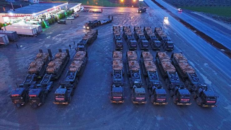 TSKdan Suriye sınırına tank ve zırhlı araç takviyesi