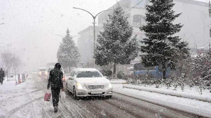 Sınıra kadar geliyor: Hafta sonu İstanbula kar yağacak mı