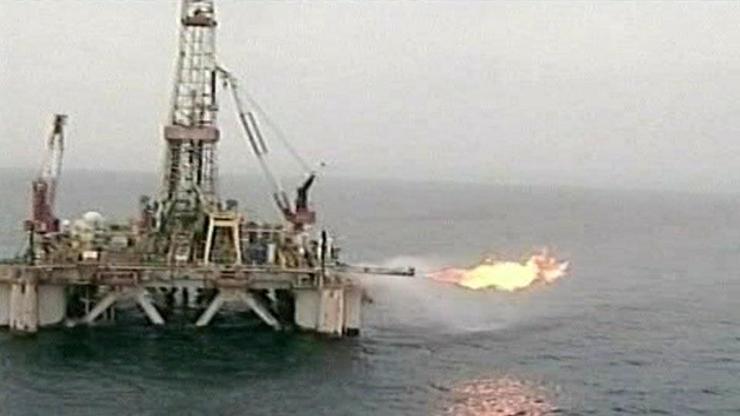 Doğu Akdenizde gaz dalaşı: Türkiye İtalyan gemisini durdurdu