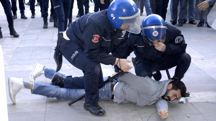 Halkevleri üyelerine polis müdahalesi: 14 gözaltı