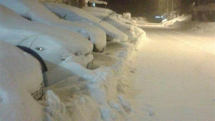 Uludağ’da kar kalınlığı bir buçuk metreye yaklaştı