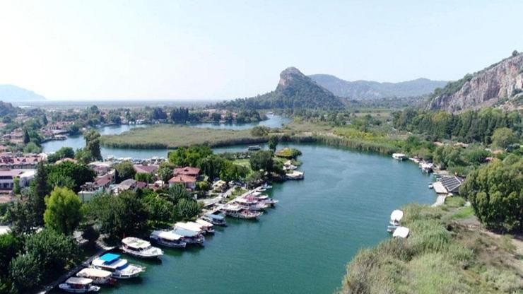 Dalyan Kanalı can çekişiyor