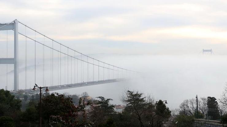 İstanbulda deniz ulaşımına sis engeli
