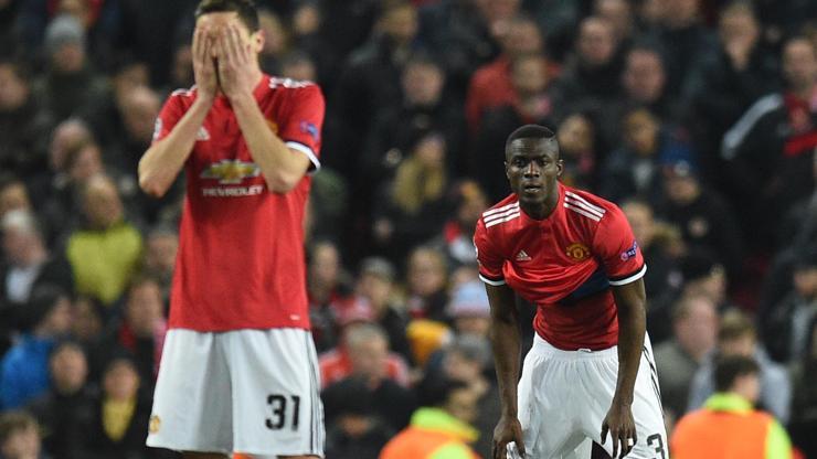 Manchester Uniteda şok, havlu attılar