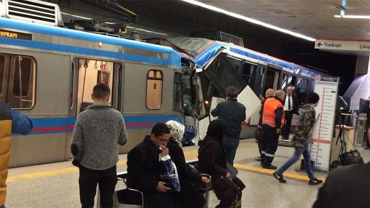 İstanbulda tramvaylar çarpıştı