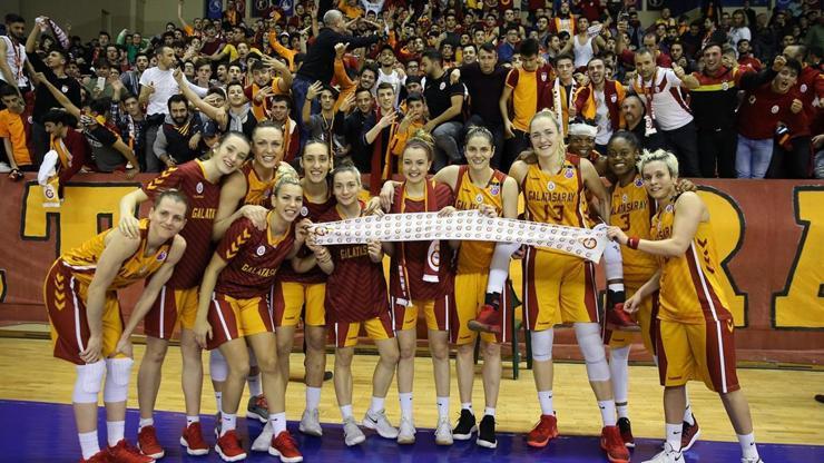 Galatasaray 7 sayılık avantaj sağladı
