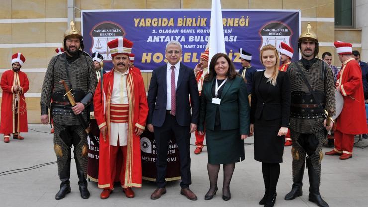 Antalyada dualı mehterli yargı buluşması: Birlik beraberlik mesajı