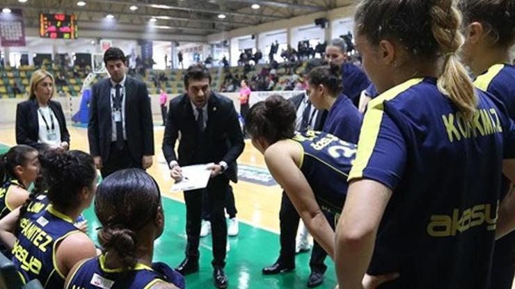 Fenerbahçe son periyotta yıkıldı