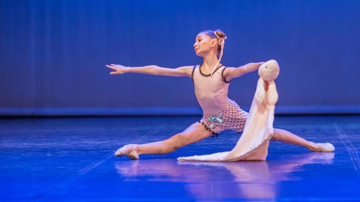 11 yaşındaki Türk balerin New York finaline kaldı