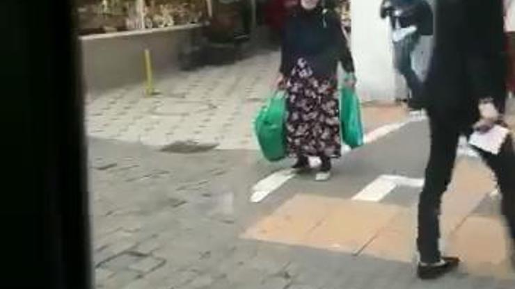 Maydanoz ve tereyağı satan kadını götürmek isteyen zabıtaya tepki