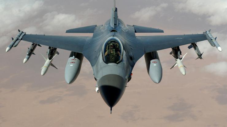 ABDye ait bir F-16 düştü