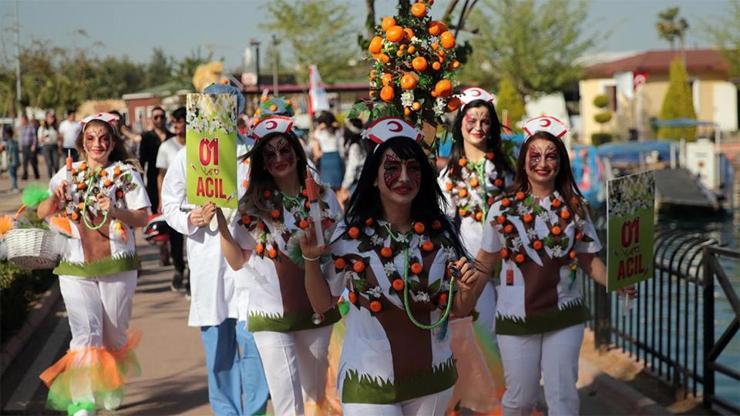 Adana Portakal Çiçeği Karnavalı ile renklendi