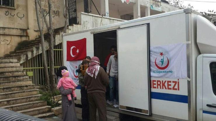 Türk sağlık personeli Afrinde: 2 günde 301 hasta muayene edildi