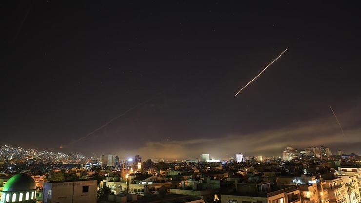 ABD, İngiltere ve Fransanın Suriyede vurduğu yerler