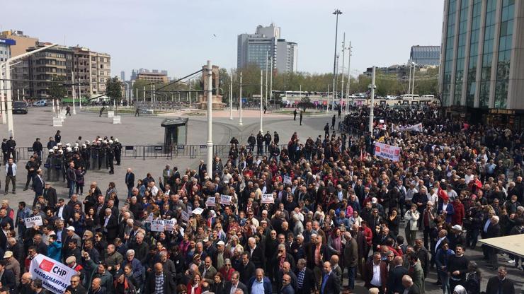 CHPden İstiklal Caddesinde OHAL eylemi