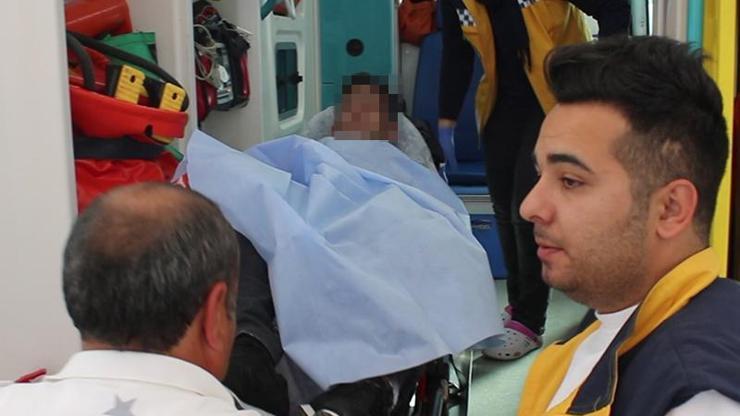 Adanada liseli kardeşlerin bıçaklı kavgası: 2 yaralı