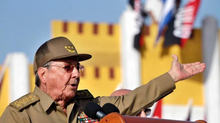 Castro devri resmen sona erdi: Yeni başkan Miguel Diaz-Canel