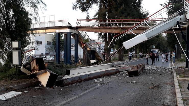 Son dakika... İzmir metro hattında üst geçit rayların çöktü