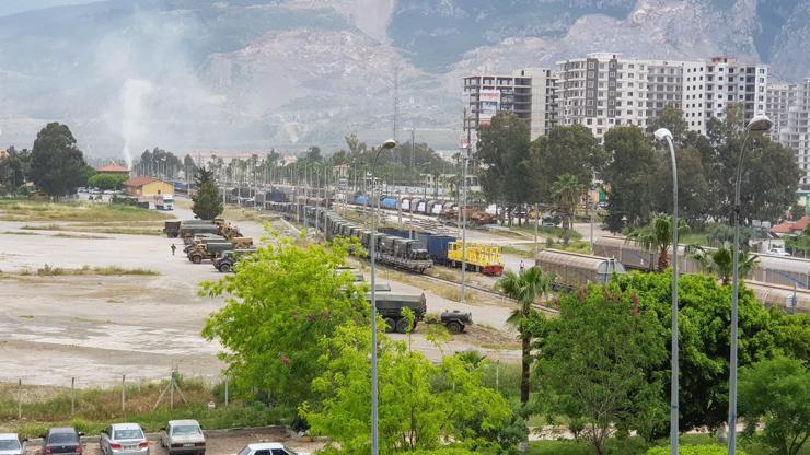 Zeytin Dalı Harekatı için götürülen askeri araçlar geri dönüyor