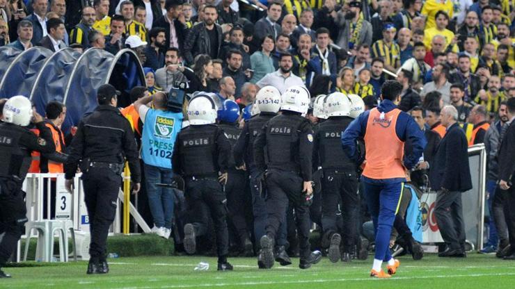 Beşiktaştan tarihi karar: Tatil edilen Fenerbahçe maçına çıkmayacak