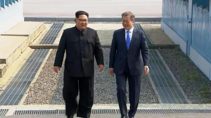 Son Dakika... Kuzey ve Güney Kore liderleri bir araya geldi