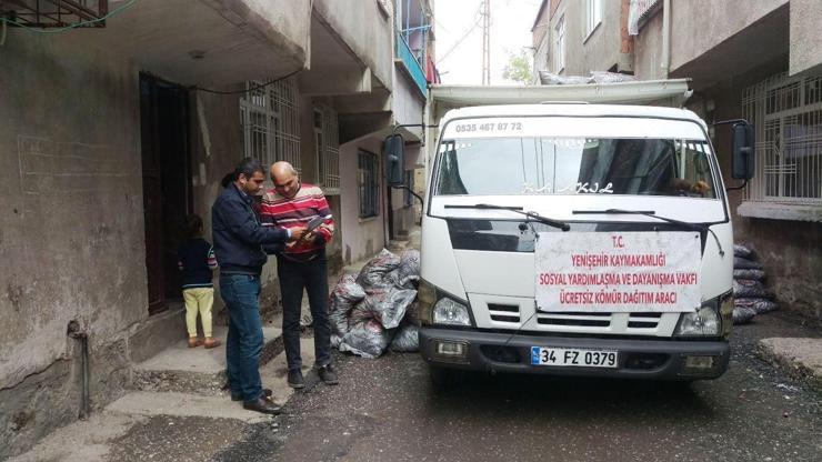 Diyarbakırda kömür yardımı yapıldı