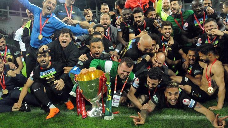 Akhisarspor, Türkiye Kupası şampiyonu