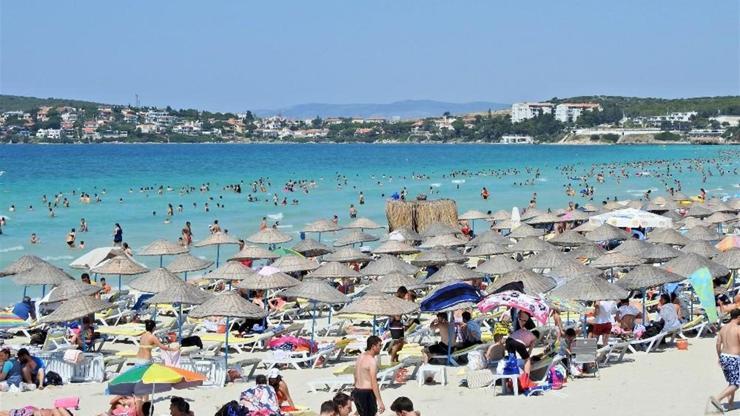 Çeşme Belediyesi Ilıca Plajında büfeler karşı davalardan ikisini kazandı