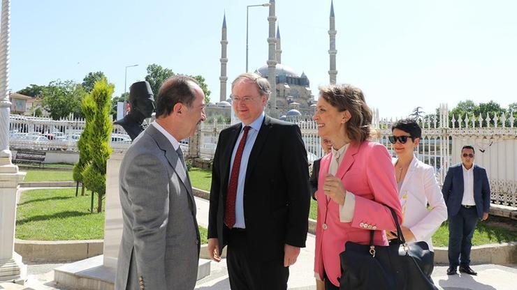 AB büyükelçileri Edirnede tarihi mekanları gezdiler