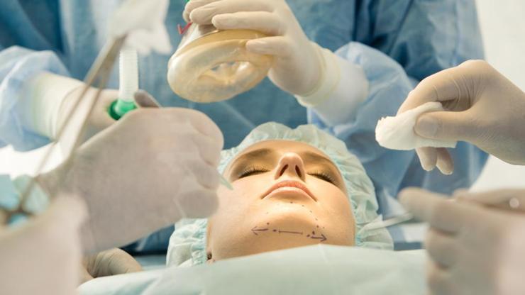 Uzmanlar uyardı: Burun estetiği ameliyatı sonrası dikkat edin